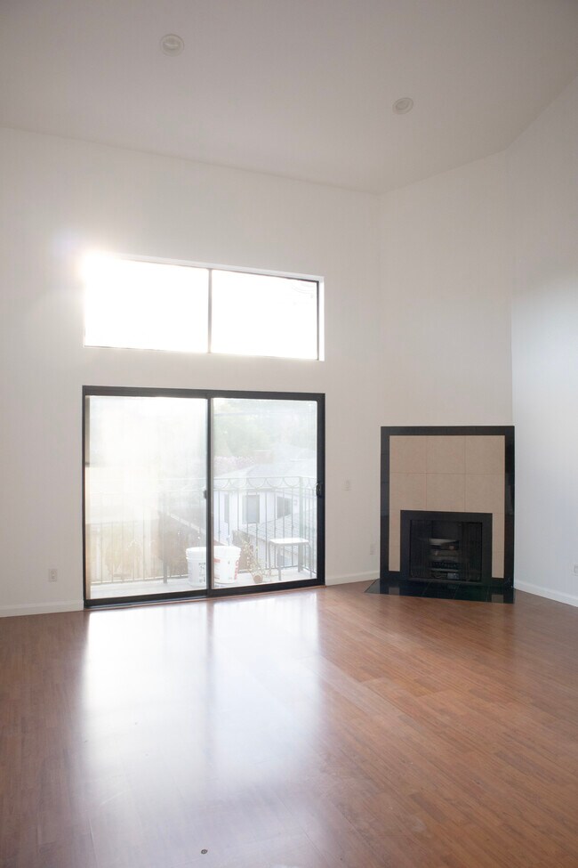 2491 Purdue Ave Rentals in Los Angeles, CA