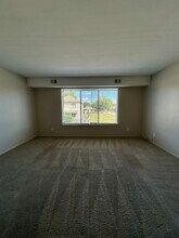 413 St John St in Wyandotte, MI - Building Photo - Building Photo