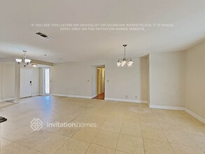 101 Redstone St in Las Vegas, NV - Building Photo - Building Photo