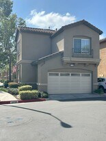 29 Calle De Las Sonatas in Rancho Santa Margarita, CA - Building Photo