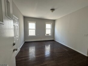 191 21st St in Irvington, NJ - Building Photo - Building Photo