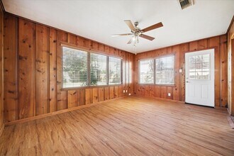 4802 Holly St in Bellaire, TX - Building Photo - Building Photo