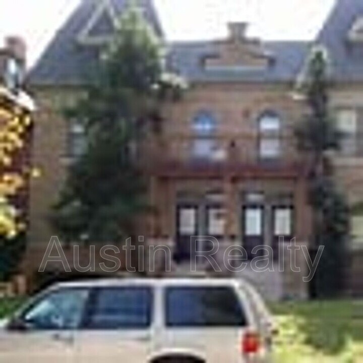 4398 McPherson Ave in St. Louis, MO - Building Photo