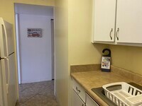 8401 N Atlantic Ave, Unit 6 photo'