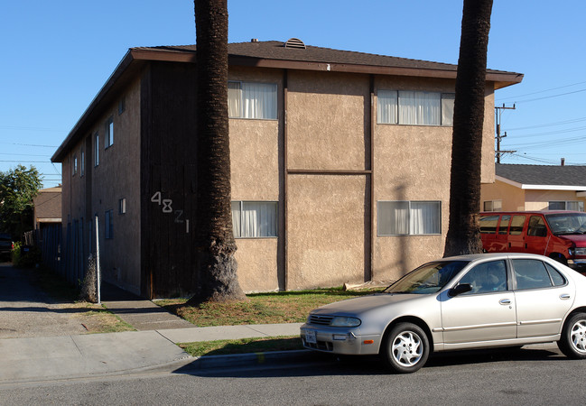 4821 W 117th St in Hawthorne, CA - Building Photo - Building Photo