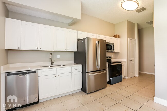 5622 Chirping Way W in Jacksonville, FL - Foto de edificio - Building Photo