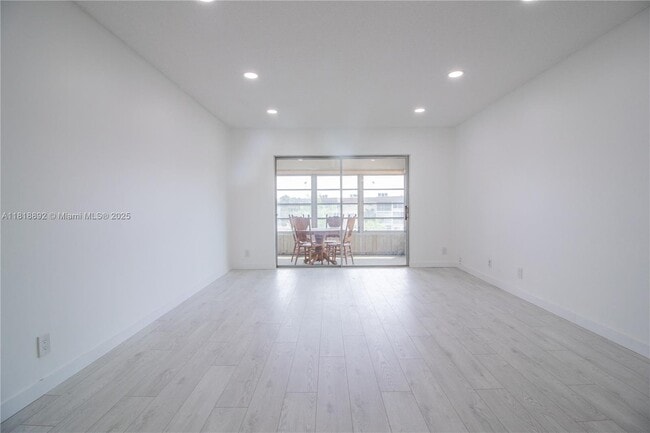 property at 5031 W Oakland Park Blvd