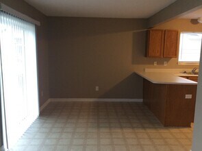 644 Springtree Lane in Avon, IN - Building Photo - Building Photo