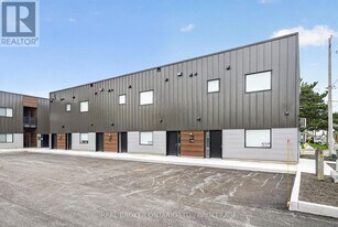 600 Second St E in Cornwall, ON - Building Photo