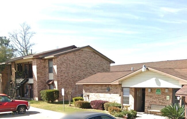 property at 203 E Watson St