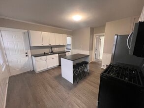 877 Belmont Ave in Springfield, MA - Building Photo - Building Photo