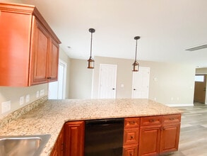 805 E Main St in Maiden, NC - Building Photo - Building Photo