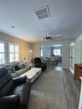 16447 Rustlers Range Pt in Monument, CO - Foto de edificio - Building Photo