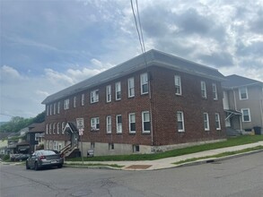 77 Colfax Ave in Binghamton, NY - Foto de edificio - Building Photo