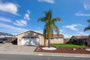 9503 Medina Dr in Santee, CA - Building Photo