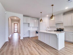 2716 Donella Dr, Unit 2780 in Denton, TX - Building Photo - Building Photo