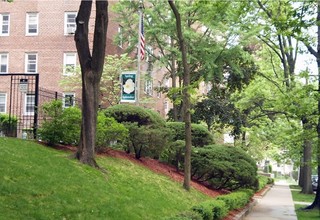 Vernon Manor Co-operative Apartments in Mount Vernon, NY - Building Photo - Building Photo