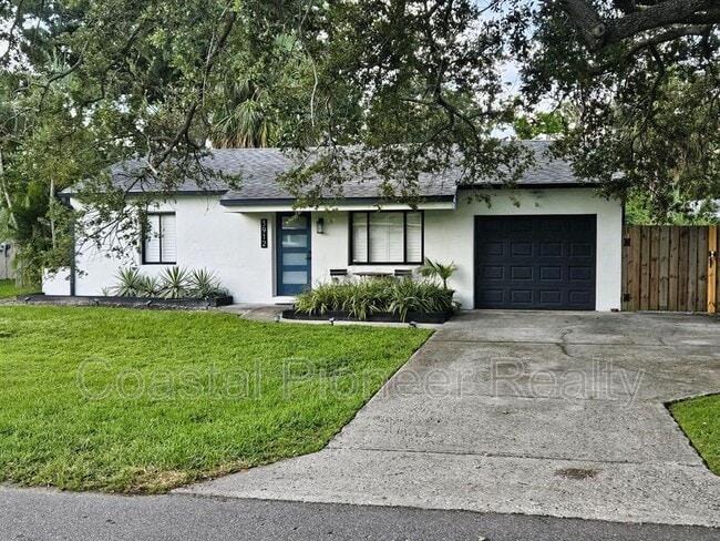 property at 3912 W Bay View Ave