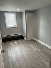82 Boston Post Rd in Windham, CT - Building Photo - Building Photo