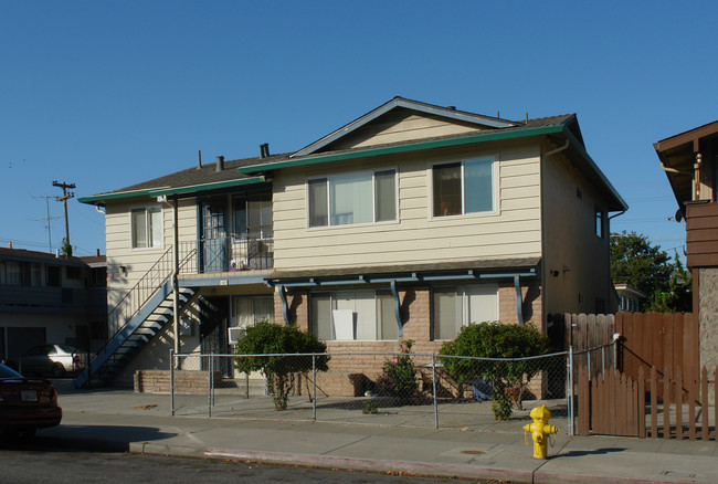 163 Alexander Ave in San Jose, CA - Foto de edificio - Building Photo