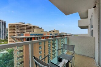 2889 McFarlane Rd, Unit SI FL10-ID1503959P in Miami, FL - Foto de edificio - Building Photo