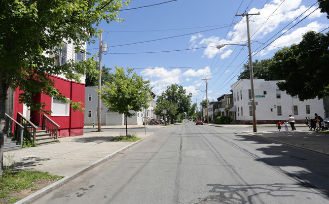 277 Ontario St in Albany, NY - Building Photo - Building Photo