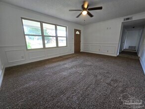 8951 Mars Dr in Pensacola, FL - Building Photo - Building Photo