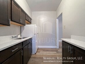 319 San Juan Dr in McKeesport, PA - Building Photo - Building Photo