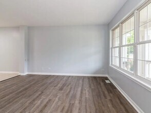 24528 John Adams Dr in Plainfield, IL - Building Photo - Building Photo