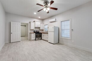 7133 Avenue C in Houston, TX - Building Photo