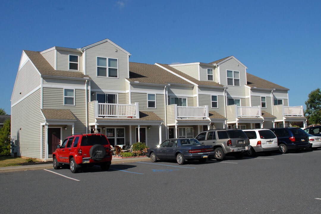 Cedarfield Apartments in Gettysburg, PA - Foto de edificio