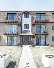 1020 Judson St in Bensenville, IL - Foto de edificio - Building Photo
