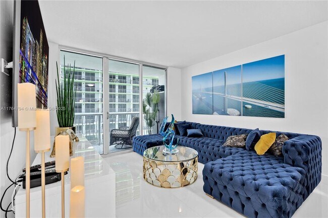 property at 1750 N Bayshore Dr