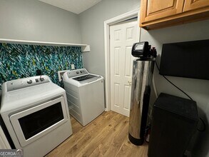 5883 Brookside Dr SE in Mableton, GA - Building Photo - Building Photo