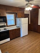 242 Nahatan St in Norwood, MA - Building Photo - Building Photo