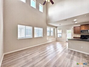 118 Hay Barn St in San Marcos, TX - Building Photo - Building Photo