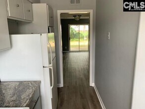 1431 Aralia Dr in Columbia, SC - Foto de edificio - Building Photo