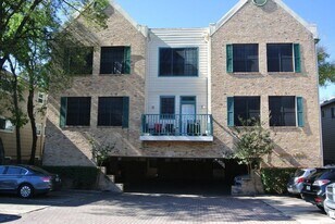 2300 Leon St in Austin, TX - Building Photo