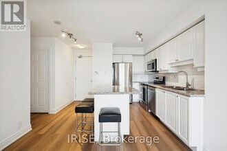 78 Harrison Garden Blvd in Toronto, ON - Building Photo - Building Photo