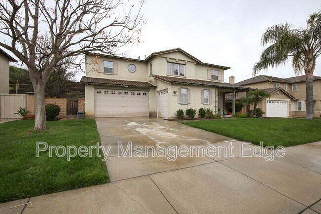 32255 Daisy Dr in Winchester, CA - Building Photo - Building Photo