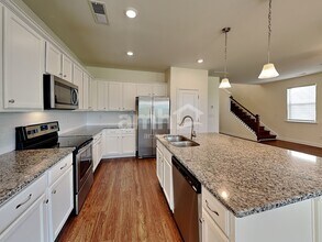 115 Samara Ln in Mooresville, NC - Foto de edificio - Building Photo