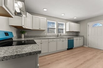 2245 Bayou Rd in New Orleans, LA - Building Photo - Building Photo