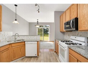 16872 90th Ct N in Osseo, MN - Building Photo - Building Photo