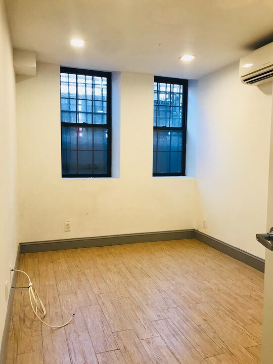 626A Monroe St in Brooklyn, NY - Building Photo