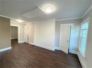 28 West St in New Milford, CT - Building Photo - Building Photo