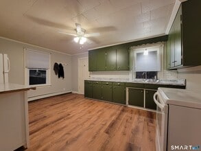 344 Boswell Ave in Norwich, CT - Building Photo - Building Photo