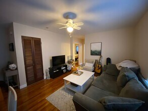 59 Selkirk Rd in Boston, MA - Building Photo - Building Photo