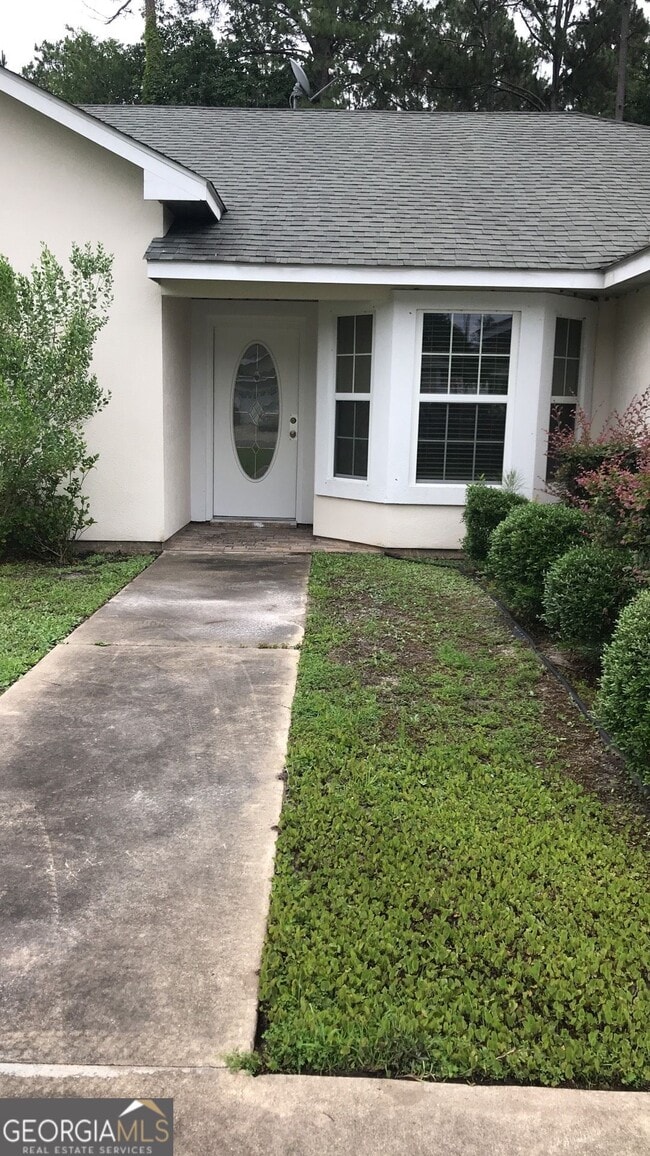 property at 108 Magnolia Ct