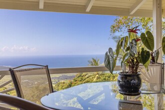 82-5909-5909 Coffee Royal Pl in Captain Cook, HI - Building Photo - Building Photo