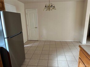 18 S Kumquat St in Pharr, TX - Building Photo - Building Photo